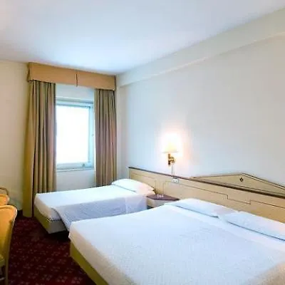 Otel Alpi